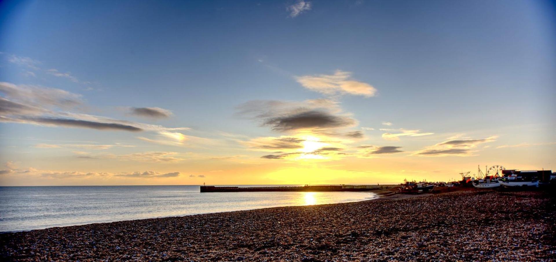 Seashell - Hastings Apartment ภายนอก รูปภาพ