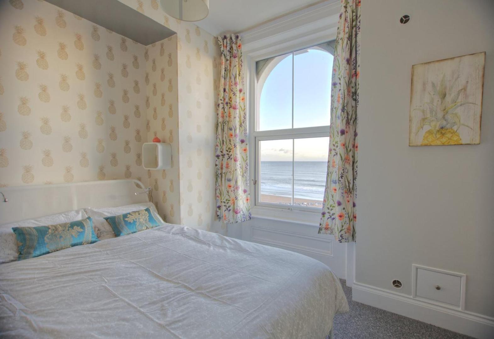 Seashell - Hastings Apartment ภายนอก รูปภาพ